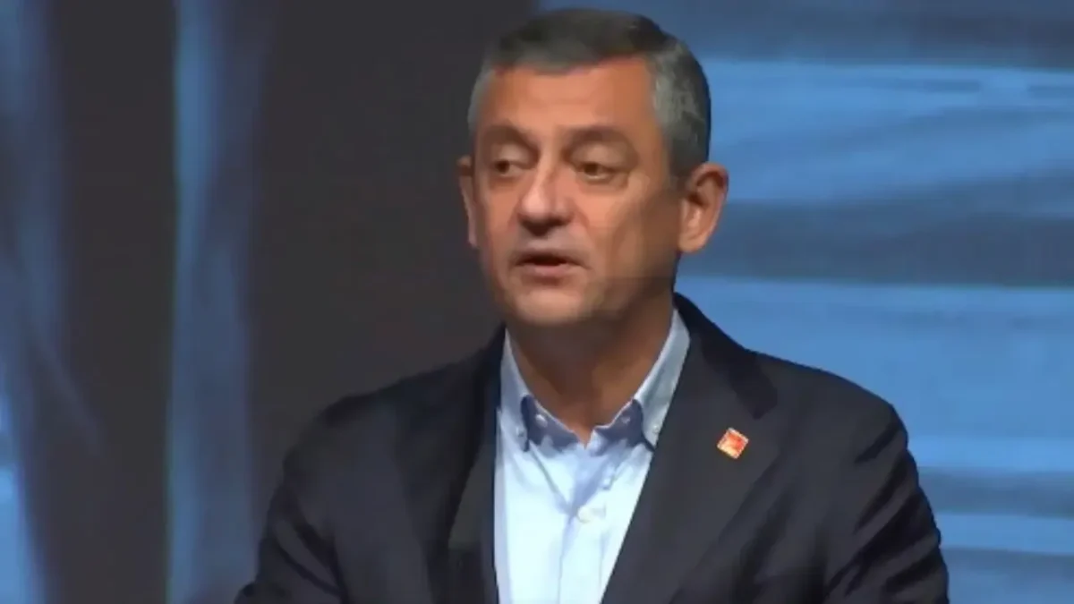 Özel’den İsviçre’de mesaj: ‘CHP’nin iktidar olacağını biliyoruz’