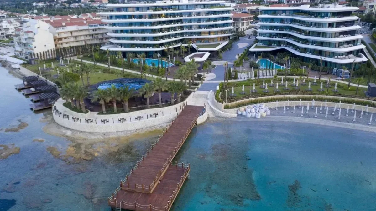 Çeşme’deki Azerilere kıyak askıda!