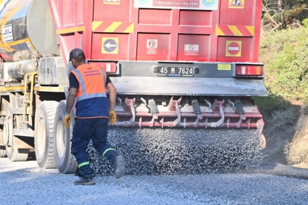 Manisa’da yol çalışmaları tam gaz! Manisa’da yol çalışmaları tam gaz!