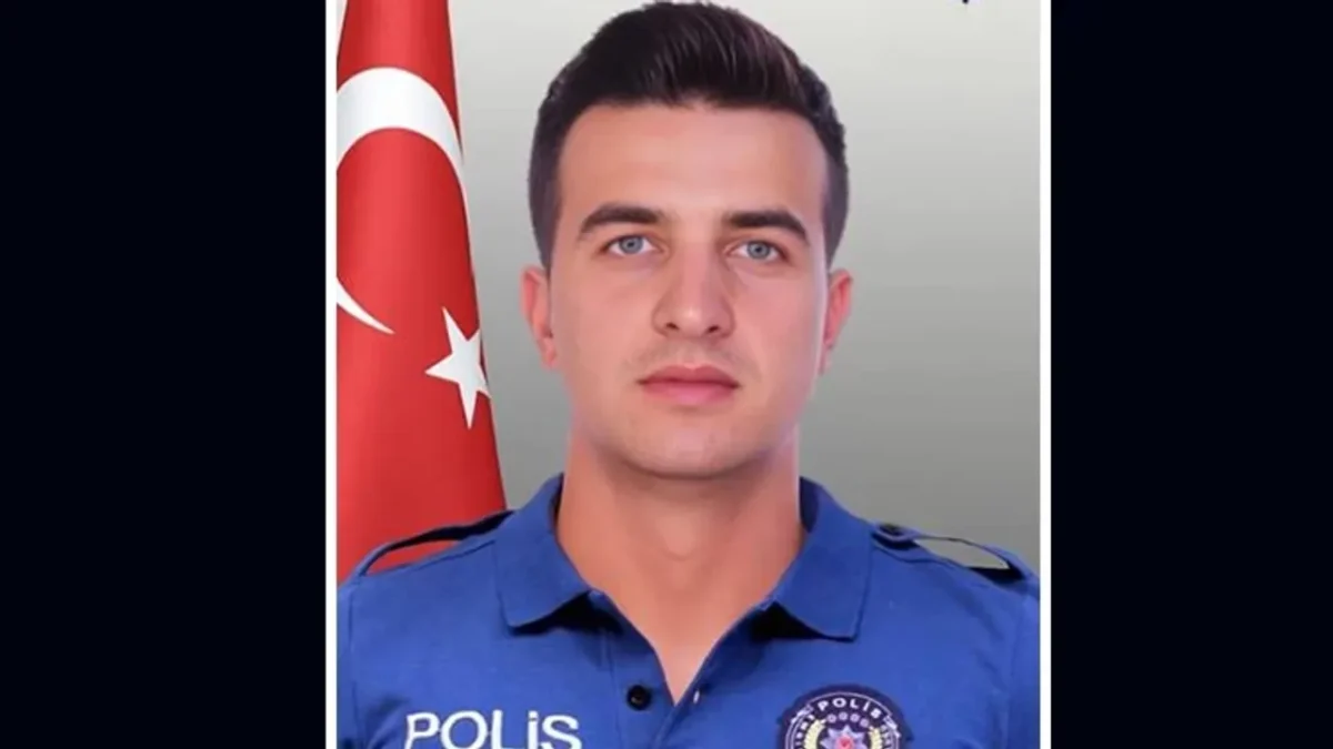 Acı haberi Bakan Yerlikaya duyurdu: Polis memuru şehit oldu Acı haberi Bakan Yerlikaya duyurdu: Polis memuru şehit oldu