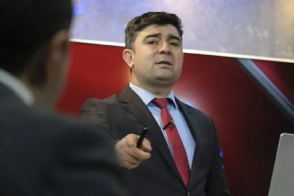 Araştırmacı Yapar: Ankara’nın batısı İmralı’ya gid... Araştırmacı Yapar: Ankara’nın batısı İmralı’ya gid...