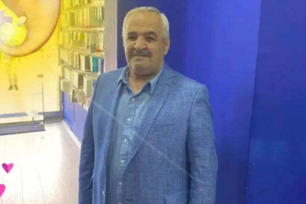 Oğlu kanlar içinde buldu, vücudunda bıçak kesileri...