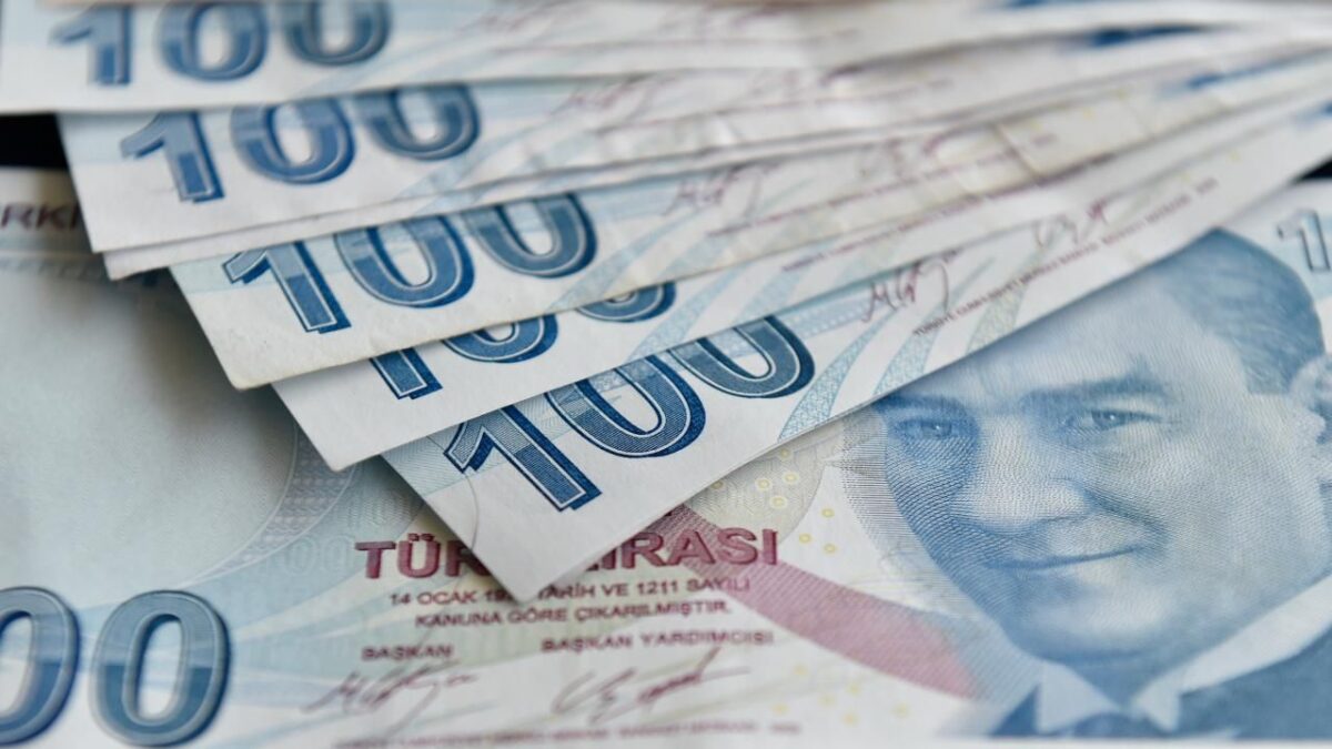 KKM hesap bakiyelerindeki düşüş devam ediyor