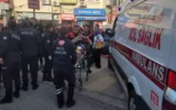Trabzon’da bıçaklı kavga: 1’i ağır 8 yaralı