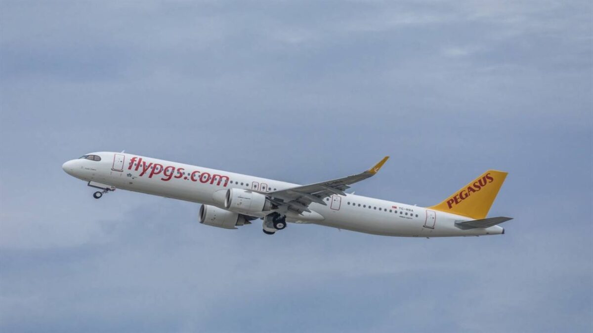 Pegasus, İran uçuşlarını iptal etti Pegasus, İran uçuşlarını iptal etti