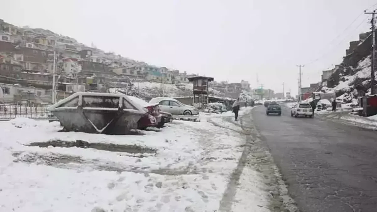 Afganistan’da kar yağışı ve sel can aldı! Afganistan’da kar yağışı ve sel can aldı!