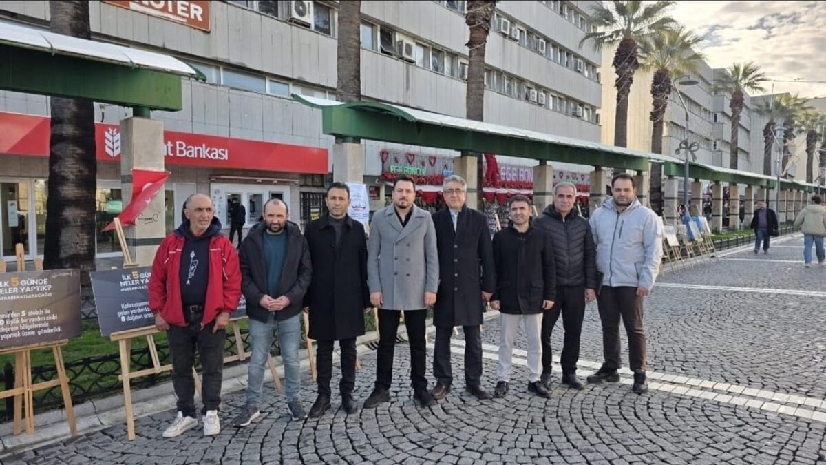 İzmir MARAŞDER’den asrın felaketi için anma programı