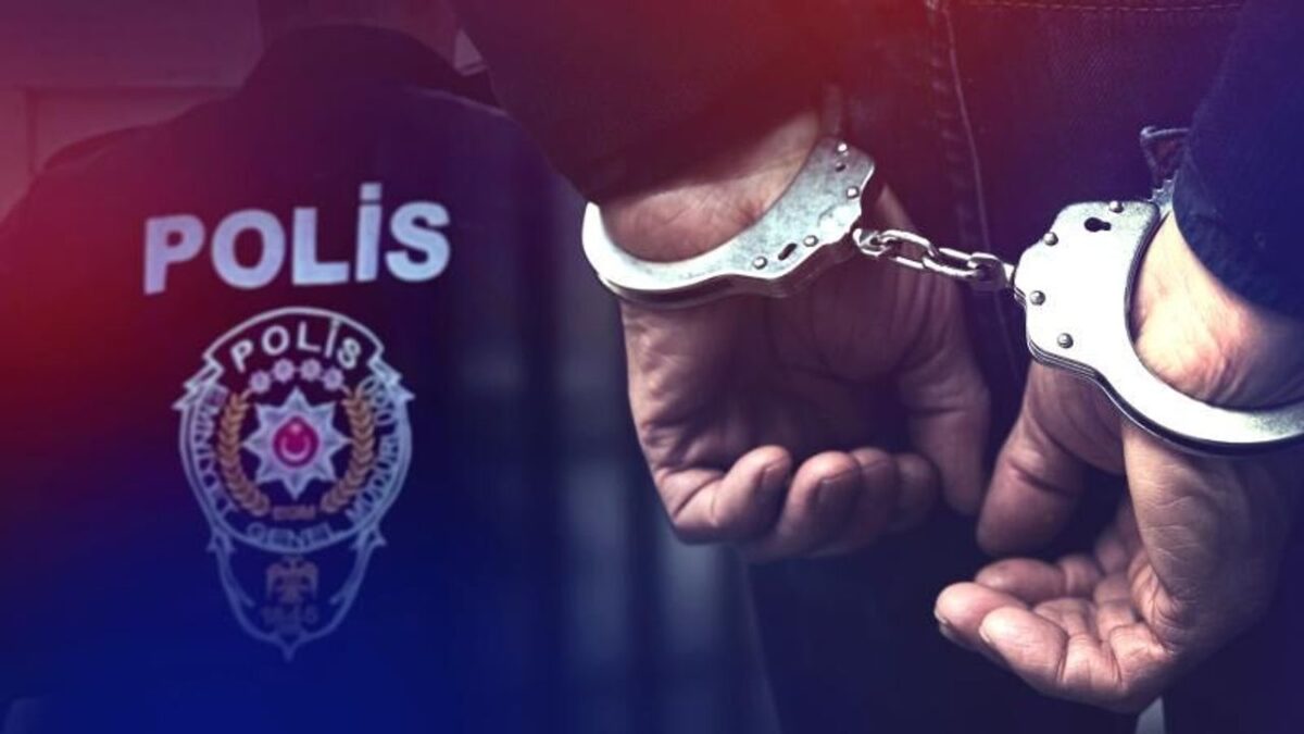 EGM ve Gürcistan polisinden ortak operasyon: 13 firari yakalandı EGM ve Gürcistan polisinden ortak operasyon: 13 firari yakalandı