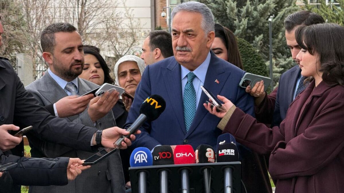 AK Partili Yazıcı: Ara seçim gündemi söz konusu değil