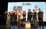 Ataol Behramoğlu Manisalılarla buluştu