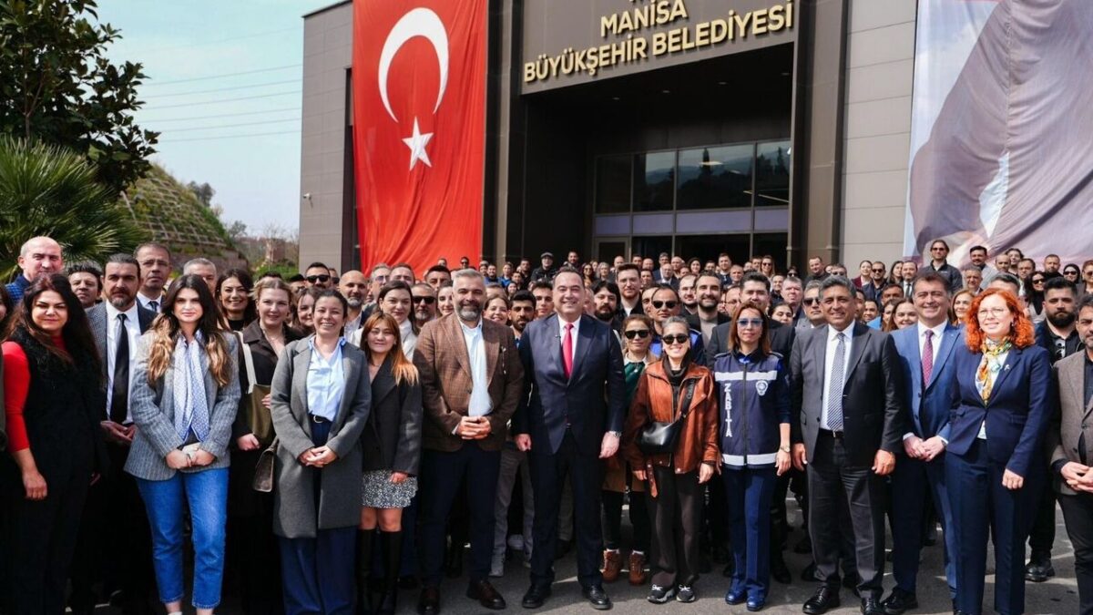 Başkan Besim Dutlulu’dan Kurban Bayramı mesajı Başkan Besim Dutlulu’dan Kurban Bayramı mesajı