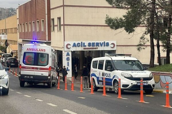 Akrabalar arasında taşlı sopalı kavga: 1 ölü, 3 ya...