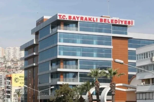 Bayraklı’da TİS krizi… Yüzde 10 zam önerisin... Bayraklı’da TİS krizi… Yüzde 10 zam önerisin...