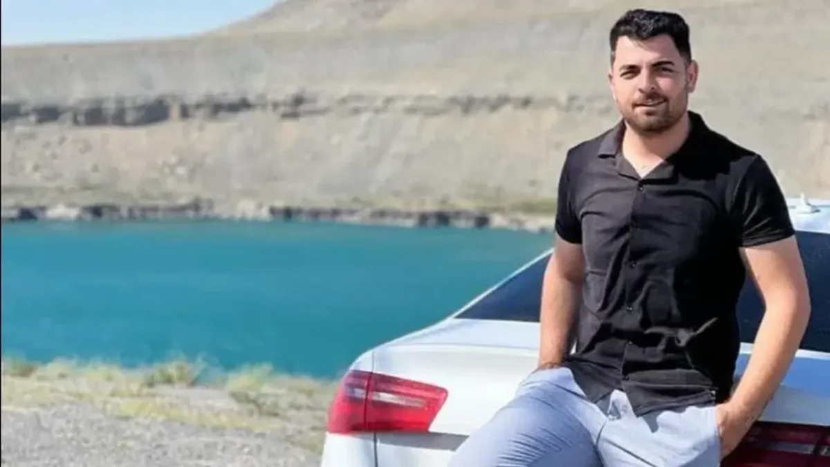 Arkadaş cinayeti: Kalbinden bıçakladı!