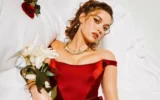 Afra Saraçoğlu havalimanında gözaltına alındı