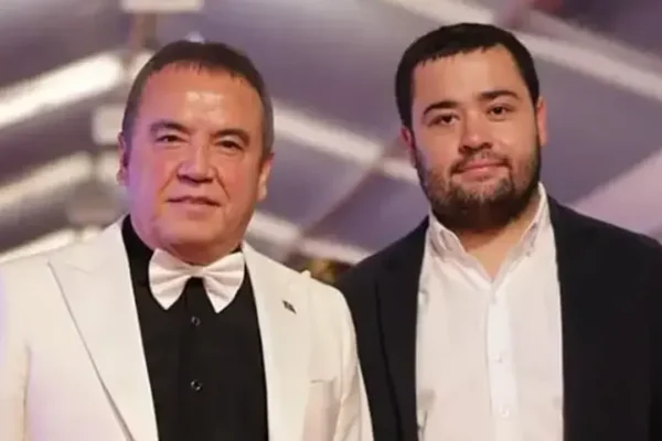 Muhittin Böcek ile oğlunun tahliye talebi reddedil...