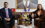 AK Partili İnan’ın Foça ziyaretinde Özel’e zehir zemberek sözler!