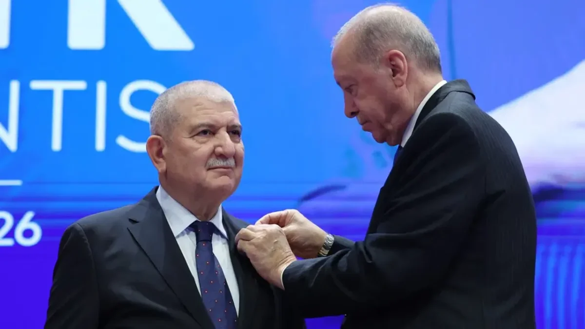 Yeni Yol’dan istifa etti AK Partiye katıldı Yeni Yol’dan istifa etti AK Partiye katıldı