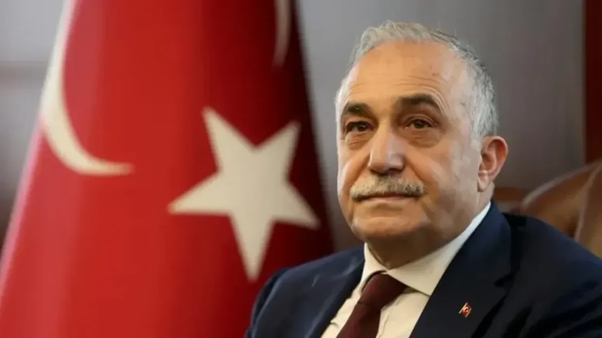 Hem İYİ Parti’den hem de milletvekilliğinden istifa etti
